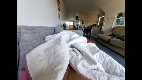 Public online show from February 2025 05:56:02 AM