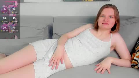 puddingpantie online show from April 2026 06:50:01 PM