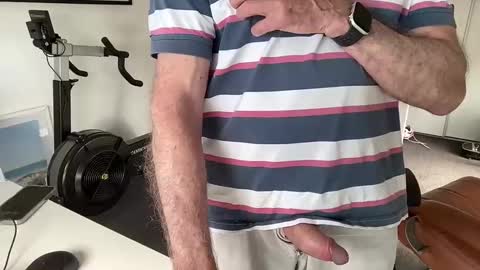 Snapshot of puffiest chatting on January 2025 10:46:01 PM puffiest online show from January 2025 10:46:01 PM