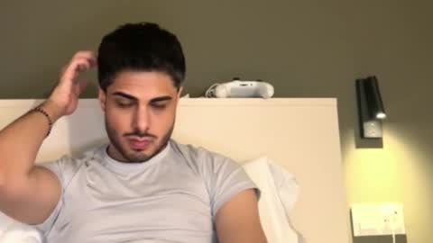 Snapshot of puffishere chatting on March 2026 11:27:02 PM puffishere online show from March 2026 11:27:02 PM