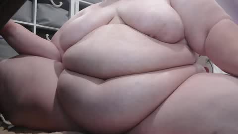 Puggie -  online show from January 2025 02:56:02 PM