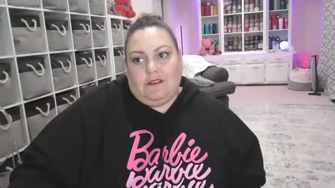 Puggie -  online show from January 2025 01:24:01 AM