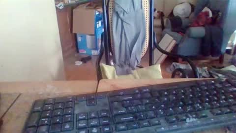 pup_y online show from October 2025 02:40:02 PM