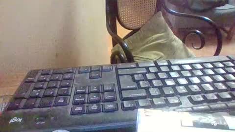 Snapshot of pup_y chatting on February 2026 07:21:01 PM pup_y online show from February 2026 07:21:01 PM