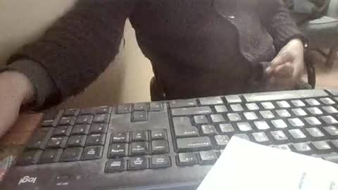 Snapshot of pup_y chatting on February 2026 09:11:02 PM pup_y online show from February 2026 09:11:02 PM