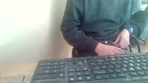 Snapshot of pup_y chatting on February 2026 08:43:01 AM pup_y online show from February 2026 08:43:01 AM