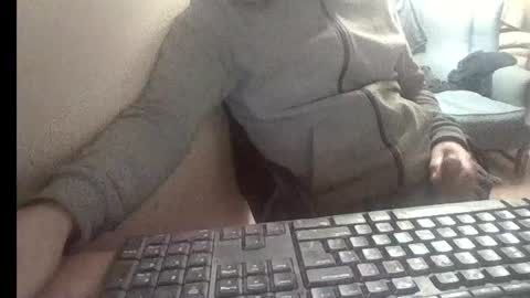 Snapshot of pup_y chatting on March 2026 06:38:02 PM pup_y online show from March 2026 06:38:02 PM