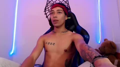 Cris online show from February 2025 02:59:02 PM