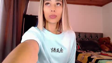 Cris online show from September 2025 03:06:01 PM