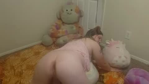 Snapshot of puppygirllovestobeg chatting on May 2026 06:42:01 AM puppygirllovestobeg online show from May 2026 06:42:01 AM