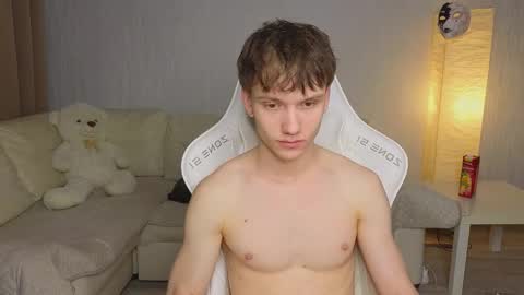 Jesse online show from November 2025 04:13:02 AM