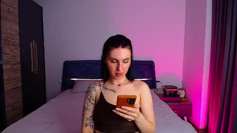 Snapshot of pure_temptation_j chatting on April 2026 04:15:02 PM Julia online show from April 2026 04:15:02 PM