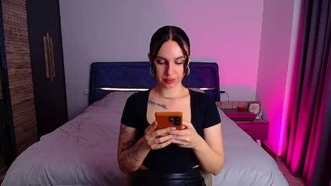 Snapshot of pure_temptation_j chatting on April 2026 05:13:02 PM Julia online show from April 2026 05:13:02 PM