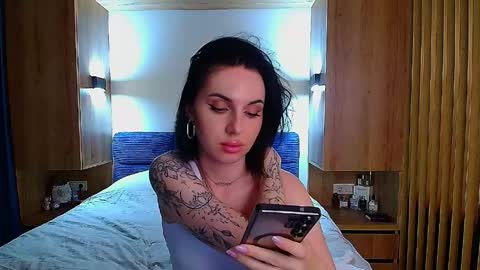 Snapshot of pure_temptation_j chatting on June 2026 05:15:02 PM Julia online show from June 2026 05:15:02 PM