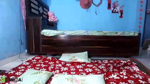 Snapshot of pureannuals chatting on January 2025 03:42:01 AM Pureannuals online show from January 2025 03:42:01 AM