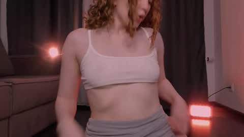 Marie online show from February 2026 07:54:02 PM