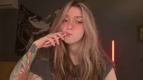 Bella online show from April 2026 08:18:02 AM