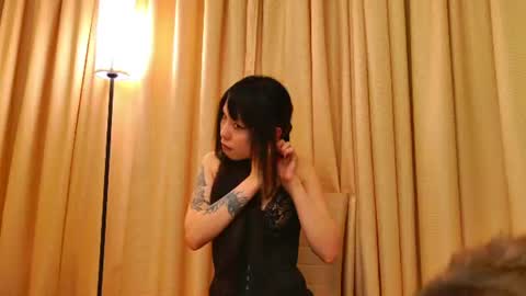 Snapshot of purpled1va chatting on June 2026 09:19:02 PM PurpleDiva online show from June 2026 09:19:02 PM
