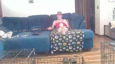 Mark online show from October 2025 03:09:01 PM