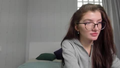Snapshot of pussykatt_girl chatting on January 2025 09:04:02 AM pussykatt_girl online show from January 2025 09:04:02 AM
