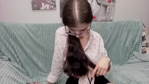 Snapshot of pussykatt_girl chatting on February 2025 04:37:02 AM pussykatt_girl online show from February 2025 04:37:02 AM