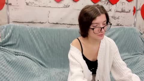 Snapshot of pussykatt_girl chatting on February 2025 01:22:01 AM pussykatt_girl online show from February 2025 01:22:01 AM