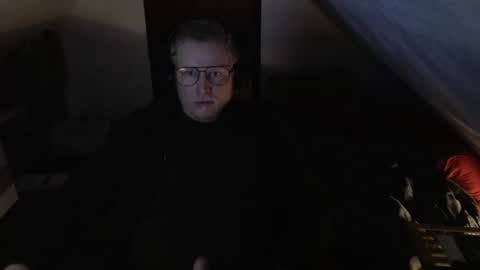 Snapshot of pussylovercb chatting on February 2026 09:18:01 PM pussylovercb online show from February 2026 09:18:01 PM