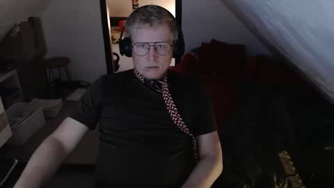 pussylovercb online show from April 2026 07:04:01 AM
