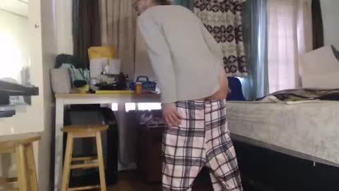 Snapshot of putiputi4u chatting on January 2025 06:49:01 PM putiputi4u online show from January 2025 06:49:01 PM