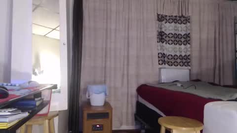 Snapshot of putiputi4u chatting on December 2025 11:57:02 PM putiputi4u online show from December 2025 11:57:02 PM