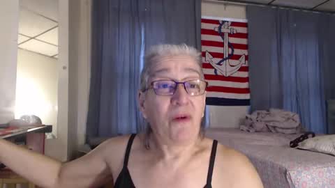 Snapshot of putiputi4u chatting on January 2026 02:52:02 PM putiputi4u online show from January 2026 02:52:02 PM