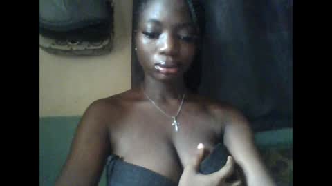 Snapshot of pweedy_ora chatting on June 2026 09:43:01 AM ora online show from June 2026 09:43:01 AM