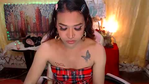 Queen Agatha online show from March 2026 06:02:01 PM