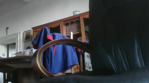 Snapshot of pytongru70 chatting on February 2025 04:34:02 PM pytongru70 online show from February 2025 04:34:02 PM