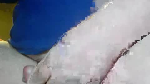 Snapshot of pytongru70 chatting on March 2025 10:32:02 PM pytongru70 online show from March 2025 10:32:02 PM