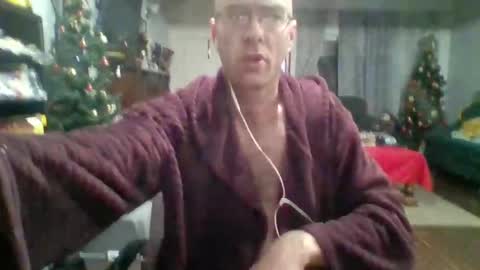 q2phq2ph online show from November 2025 09:42:01 AM