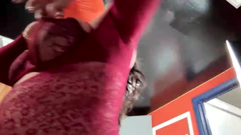 quecosatanrica online show from October 2025 08:40:02 PM