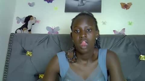 Snapshot of queeen_sly chatting on January 2026 02:30:01 PM queeen online show from January 2026 02:30:01 PM