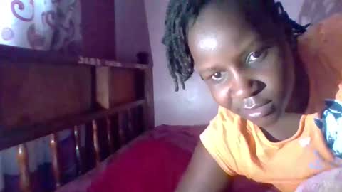 queen014 online show from November 2025 03:56:01 AM