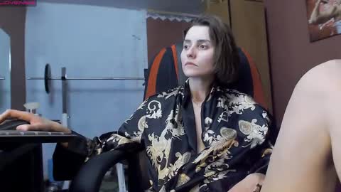 Lola online show from February 2025 06:30:02 PM