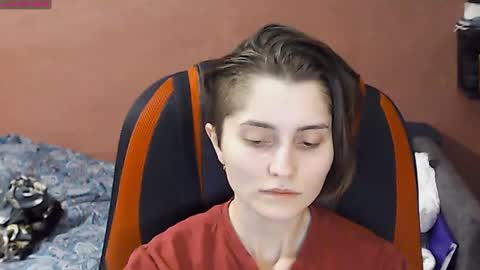 Lola online show from February 2025 05:15:01 PM