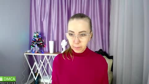 Snapshot of queen_a_n_i chatting on December 2024 07:37:01 AM A N I  Ill be here on December 1st online show from December 2024 07:37:01 AM