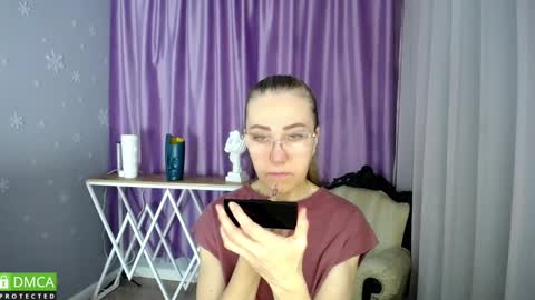 Snapshot of queen_a_n_i chatting on February 2025 09:24:01 AM A N I  Ill be here on December 1st online show from February 2025 09:24:01 AM