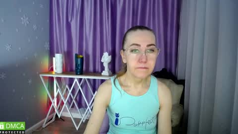 Snapshot of queen_a_n_i chatting on February 2025 07:38:02 AM A N I  Ill be here on December 1st online show from February 2025 07:38:02 AM