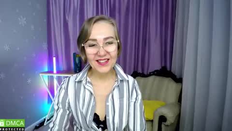 Snapshot of queen_a_n_i chatting on October 2025 03:13:01 PM A N I  Ill be here on December 1st online show from October 2025 03:13:01 PM