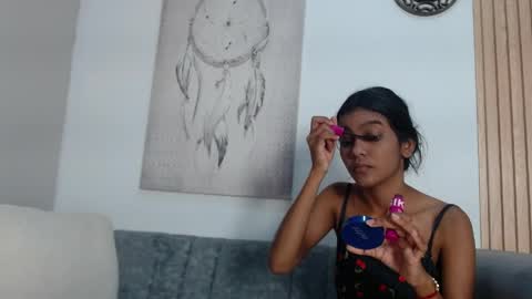 Snapshot of queen_adhara chatting on May 2026 12:45:01 PM ANTONELLA online show from May 2026 12:45:01 PM