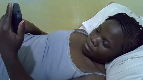 Snapshot of queen_darling3 chatting on February 2026 05:49:02 PM Gentrix online show from February 2026 05:49:02 PM