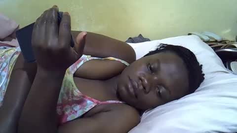 Snapshot of queen_darling3 chatting on February 2026 09:21:01 PM Gentrix online show from February 2026 09:21:01 PM