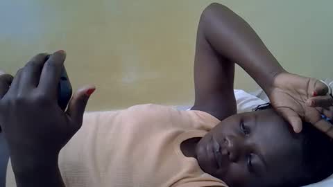 Snapshot of queen_darling3 chatting on February 2026 08:43:01 AM Gentrix online show from February 2026 08:43:01 AM