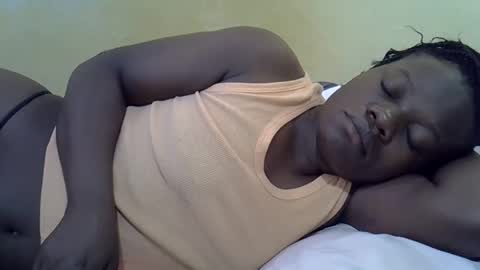 Snapshot of queen_darling3 chatting on February 2026 06:26:01 AM Gentrix online show from February 2026 06:26:01 AM